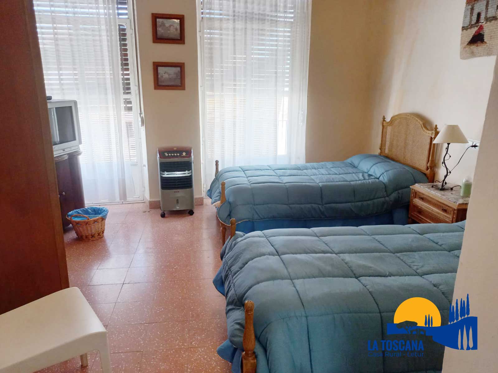 Habitación con dos camas individuales - La Toscana de Letur - Casa rural