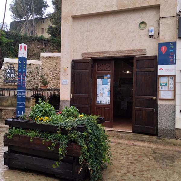 Oficina de Turismo de Letur - La Toscana de Letur - Casa rural